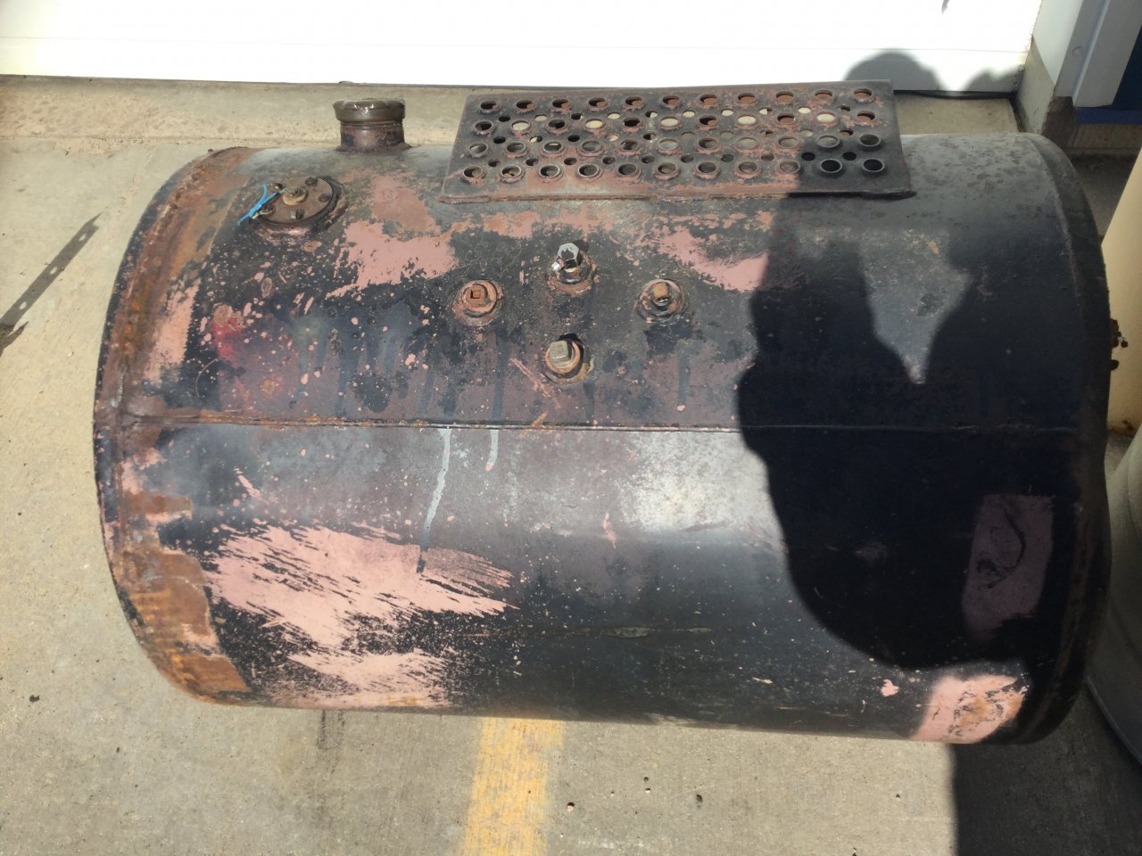 Mack R700 Fuel Tank for Sale
