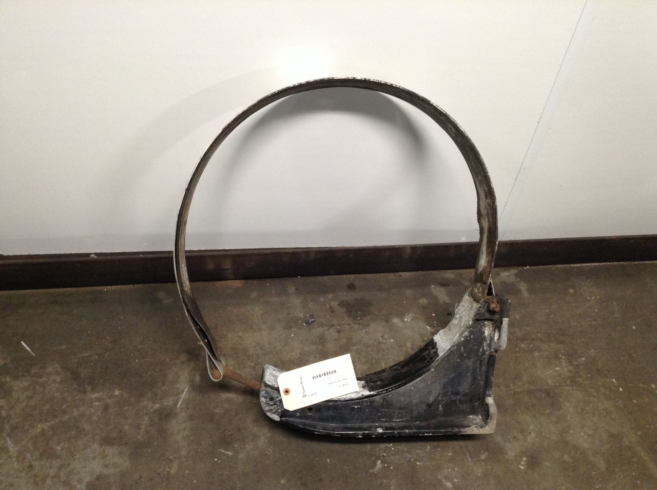 Peterbilt 335 Fuel Tank Strap for Sale