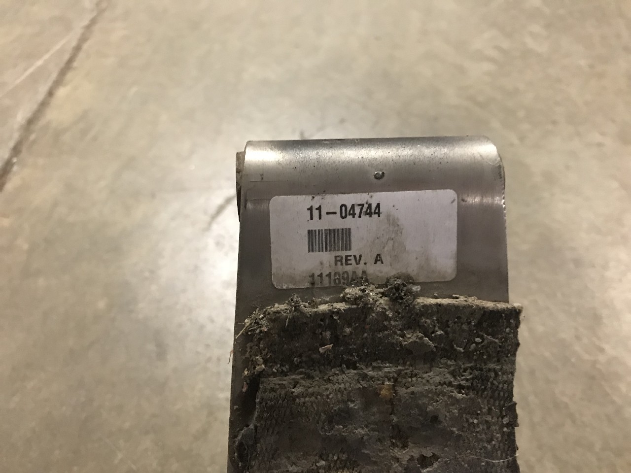 Peterbilt 386 Fuel Tank Strap for Sale