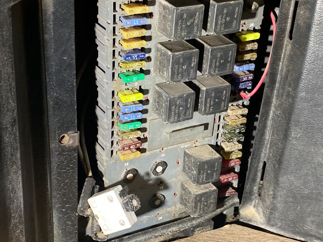 Peterbilt 379 Fuse Box for Sale