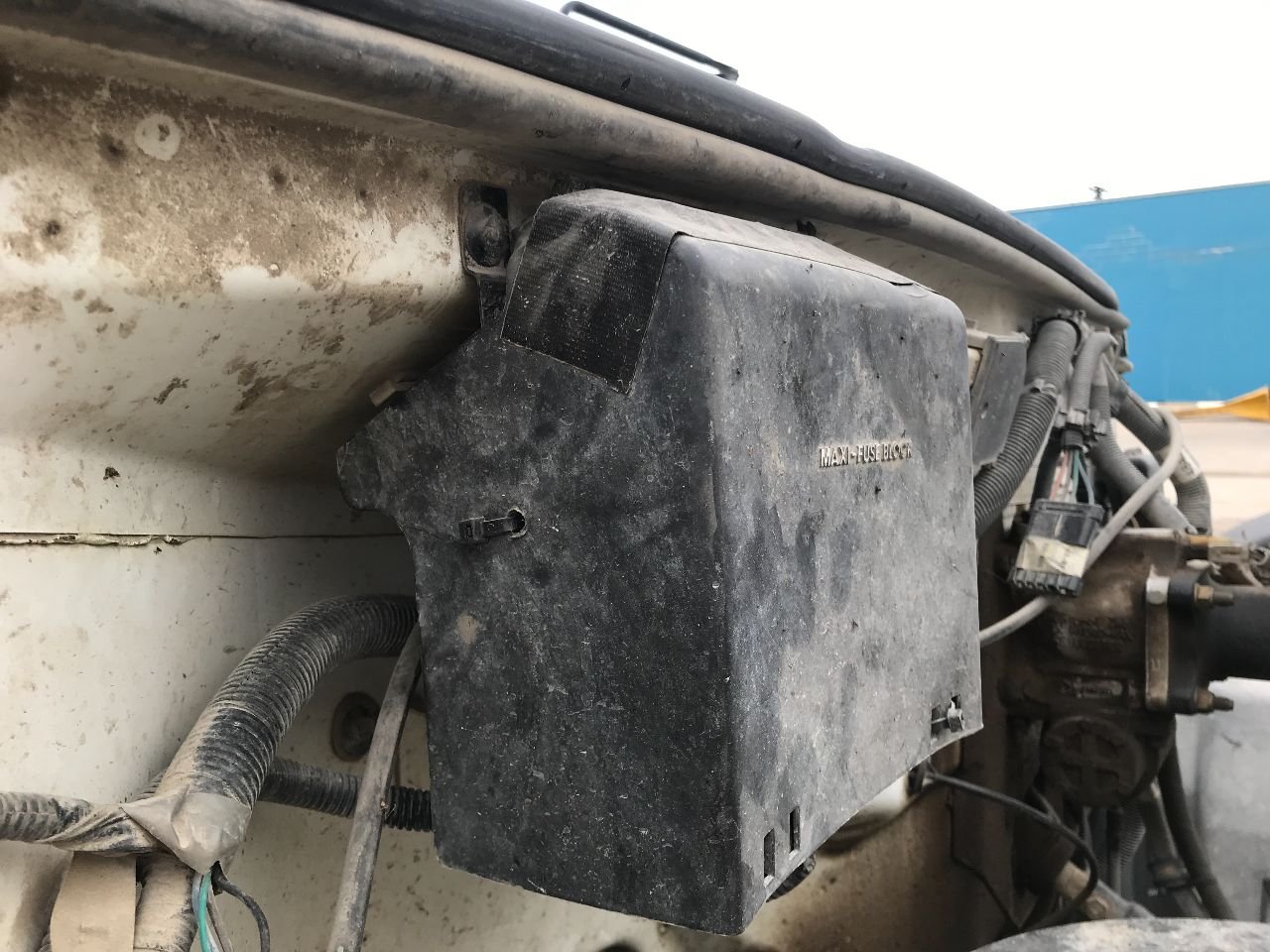 Chevrolet C7500 Fuse Box for Sale