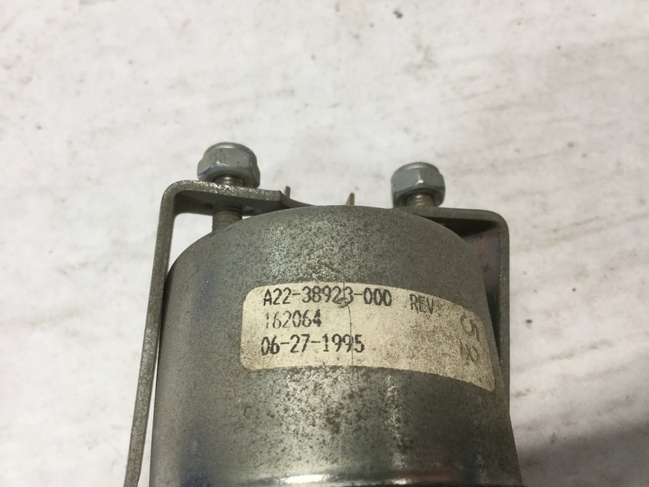 A22-38923-000 | Freightliner FLD120 Gauge for Sale