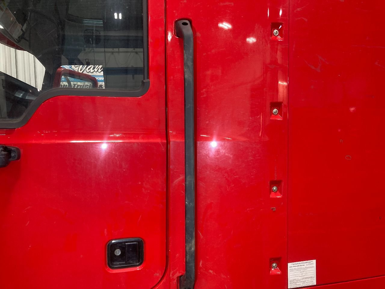 Mack ANTHEM (AN) Grab Handle for Sale