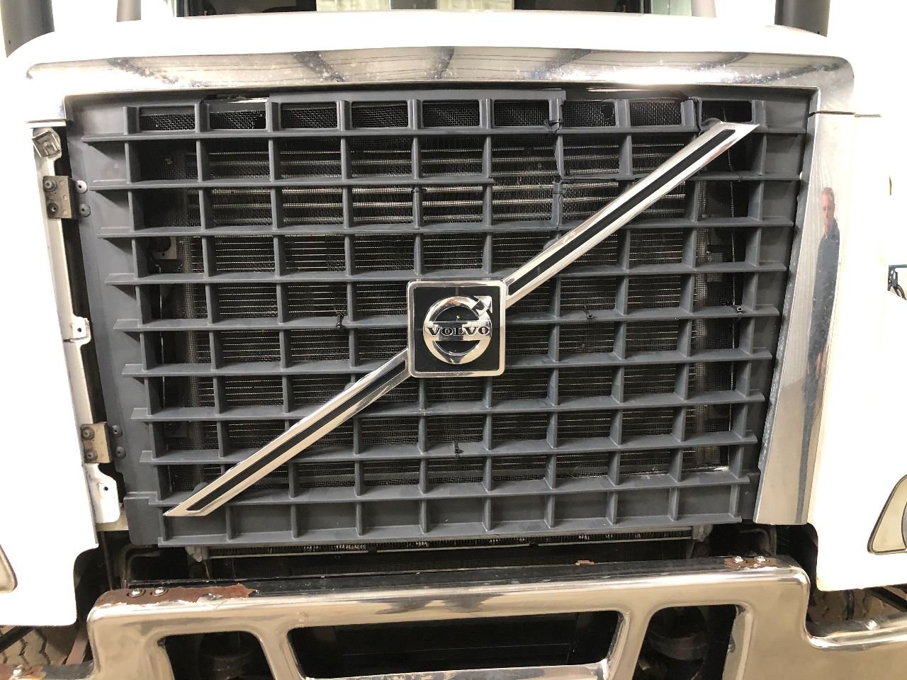 Volvo VHD Grille for Sale