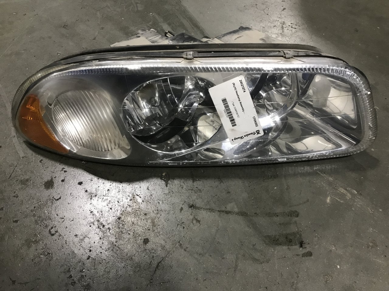 21836341 | Mack CXU613 Headlamp for Sale