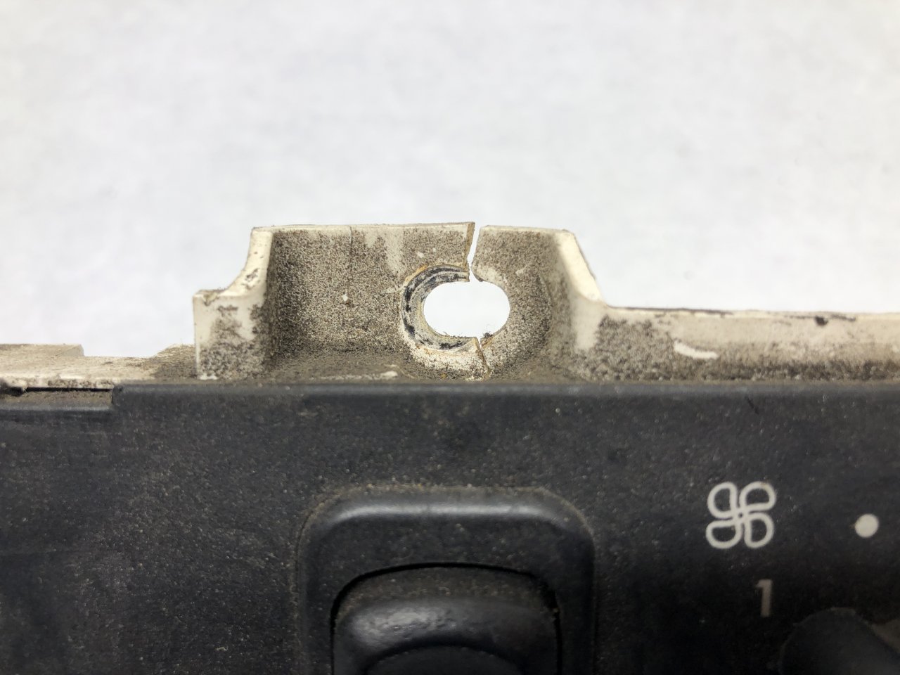 Freightliner C120 CENTURY Heater & AC Temperature Control for Sale