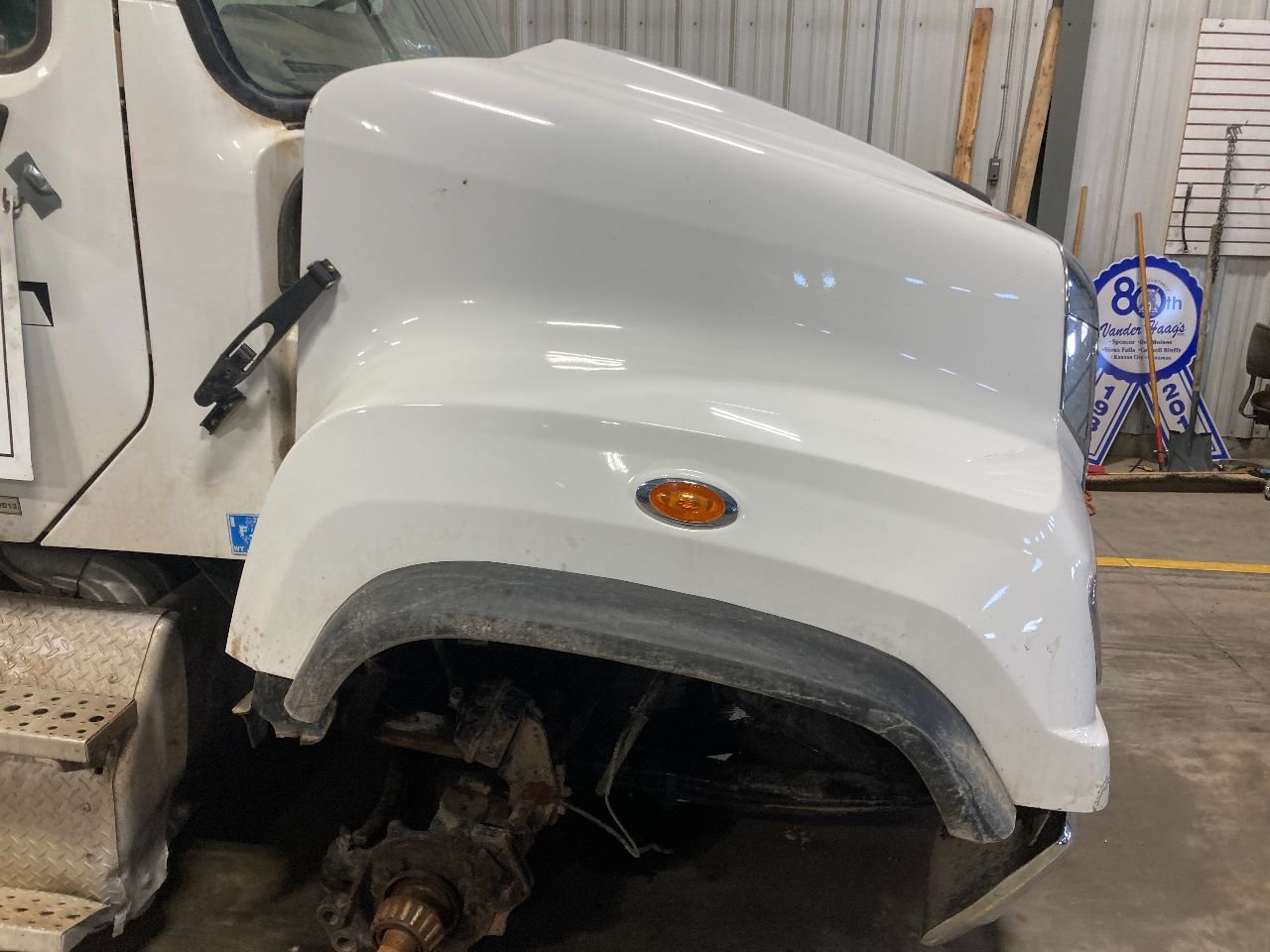 Freightliner 114SD Hood for Sale
