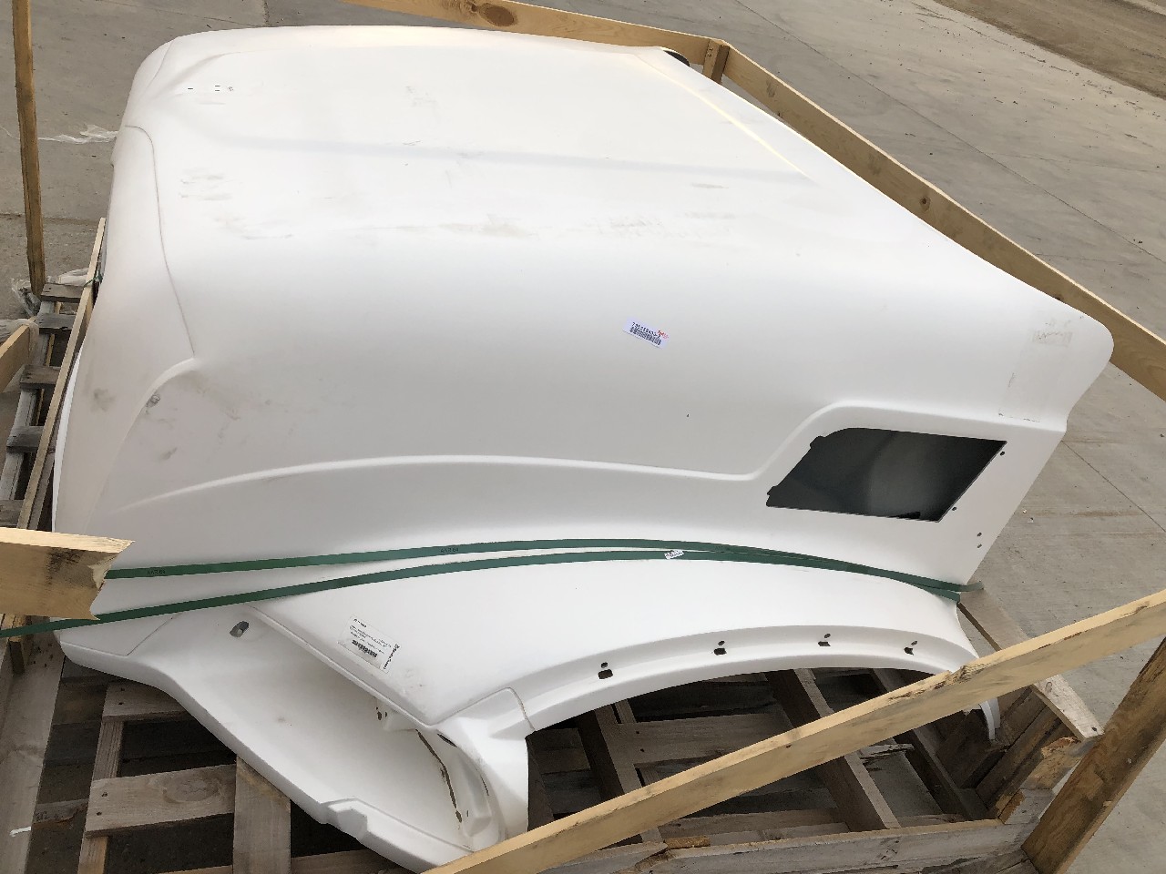 11-12503 | Mack GU813 Hood for Sale