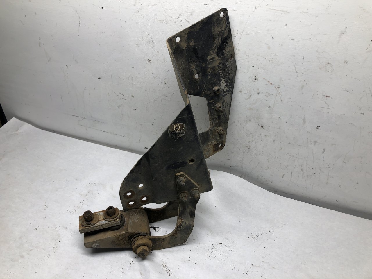 Kenworth T600 Hood Hinge for Sale
