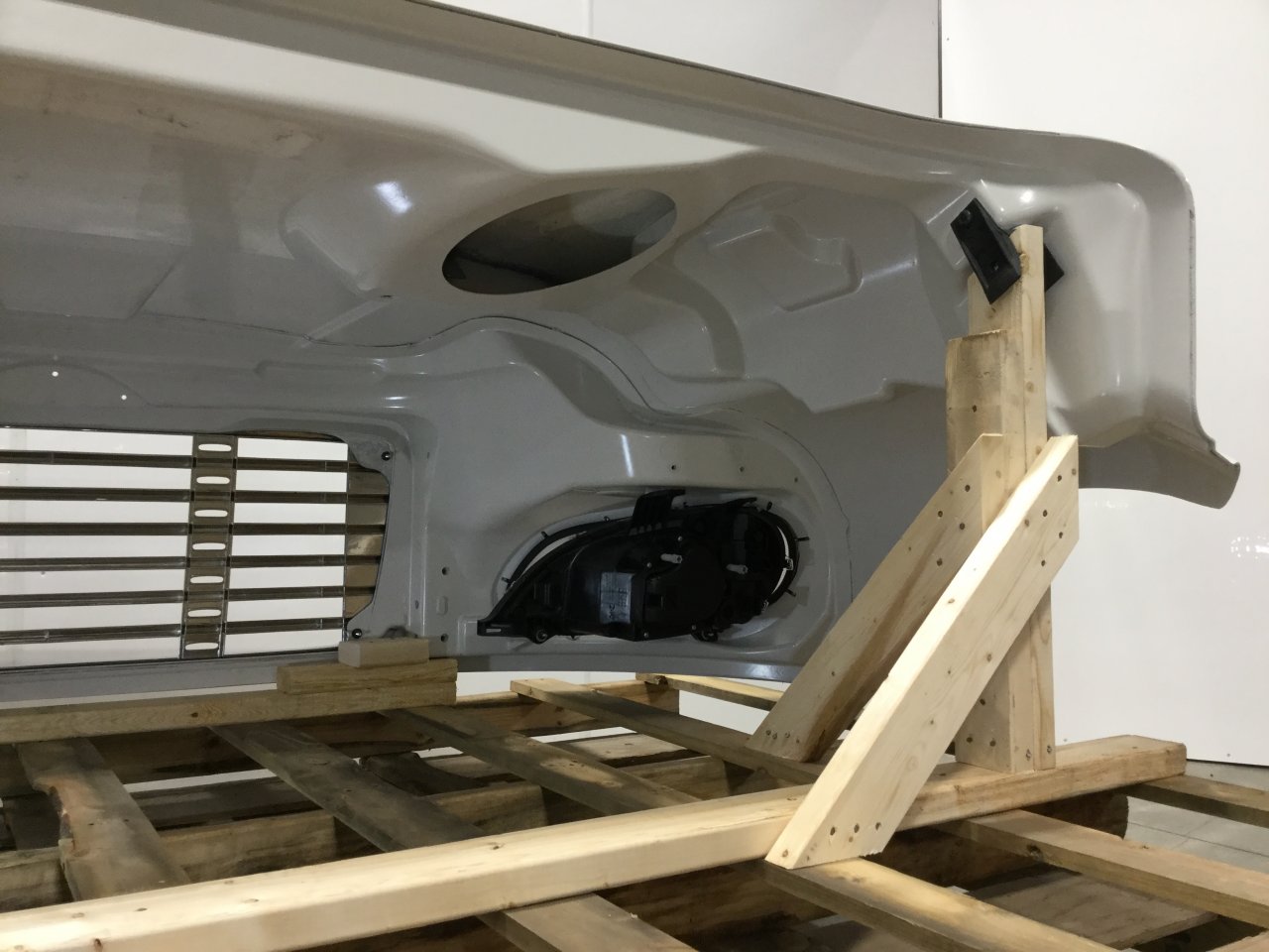 A1719133002 | Freightliner M2 106 Hood for Sale 