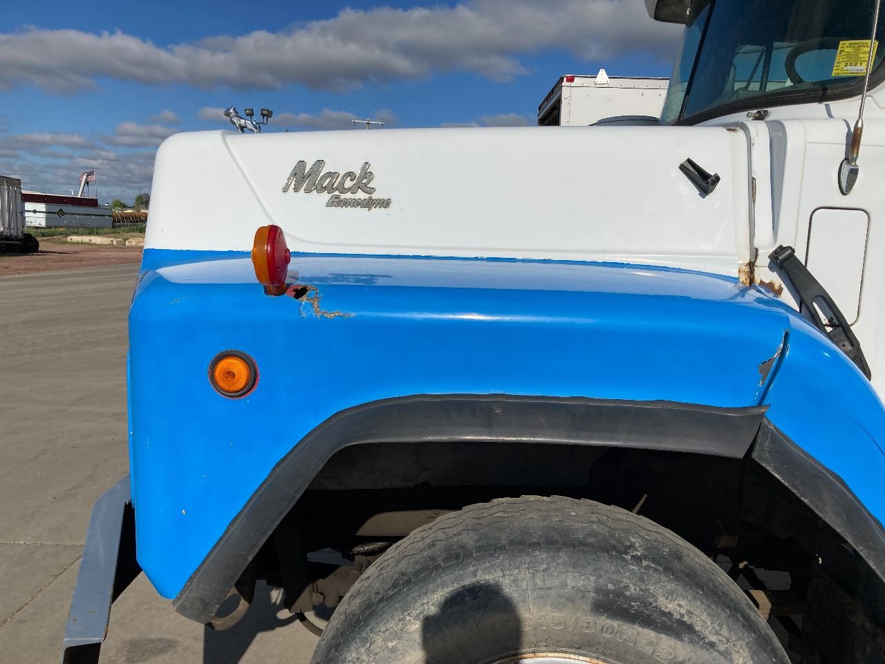 Mack RB600 Hood for Sale
