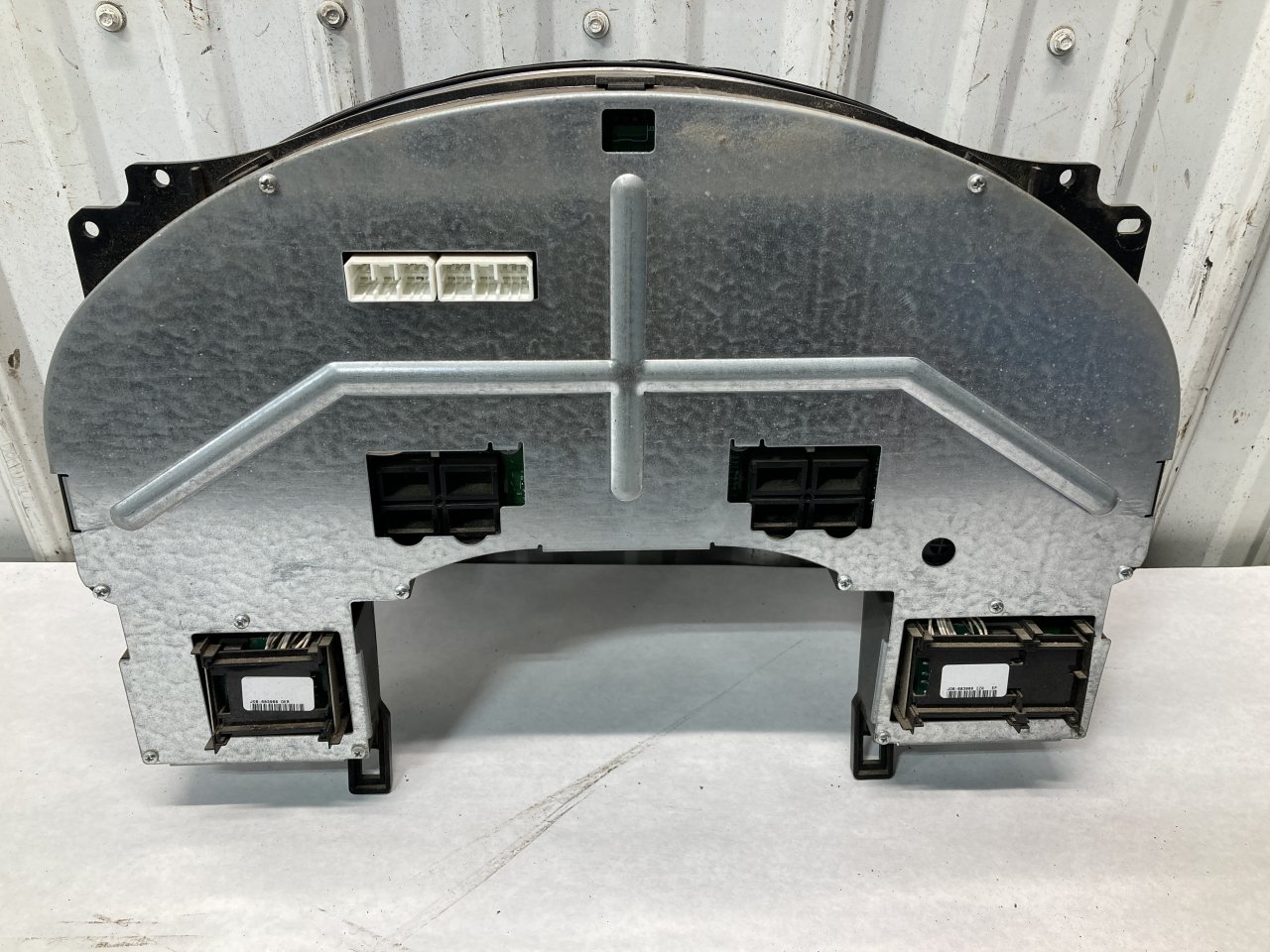 International DURASTAR (4400) Speedometer Instrument Cluster for Sale