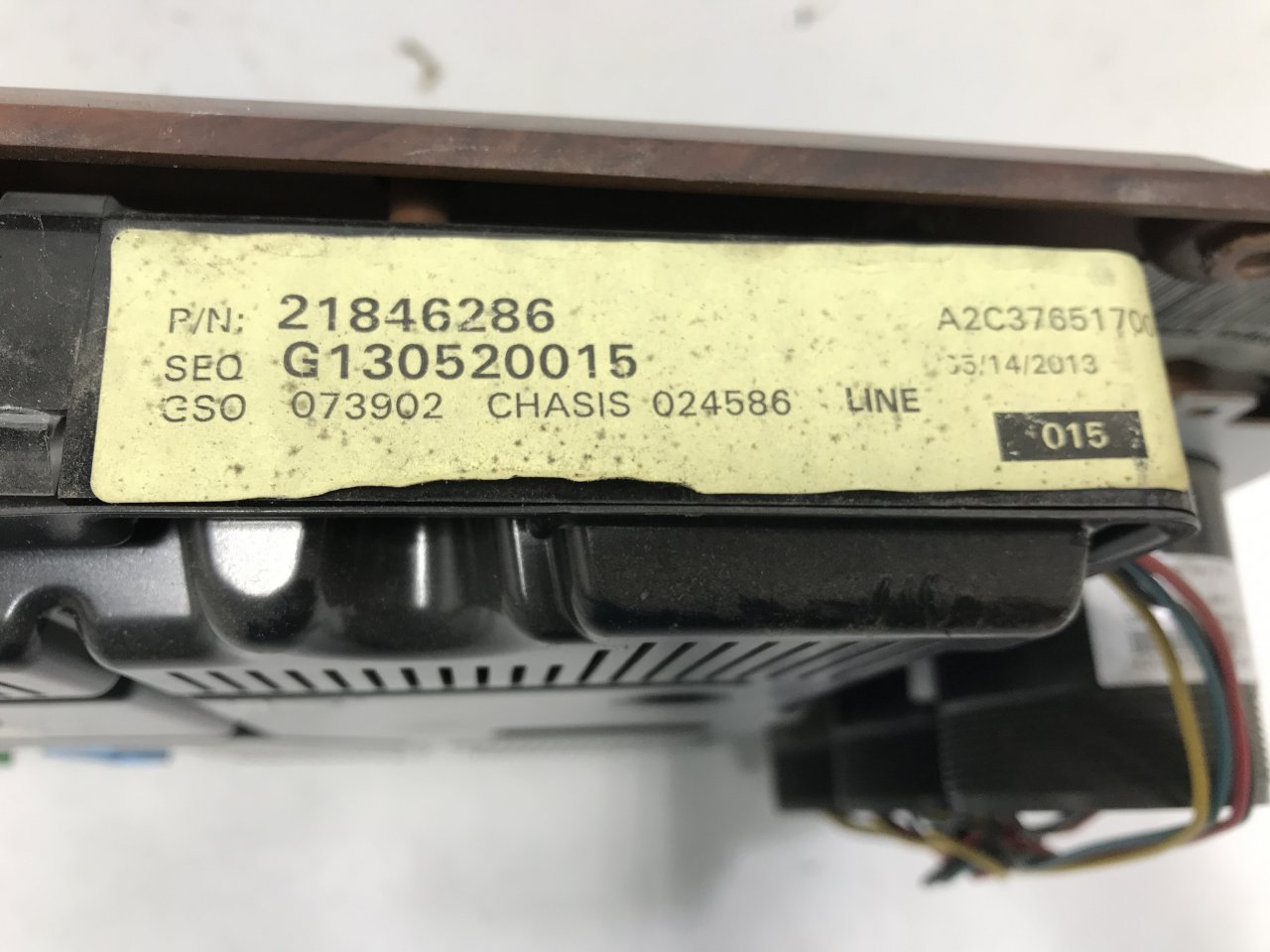 Mack GU813 Speedometer Instrument Cluster for Sale