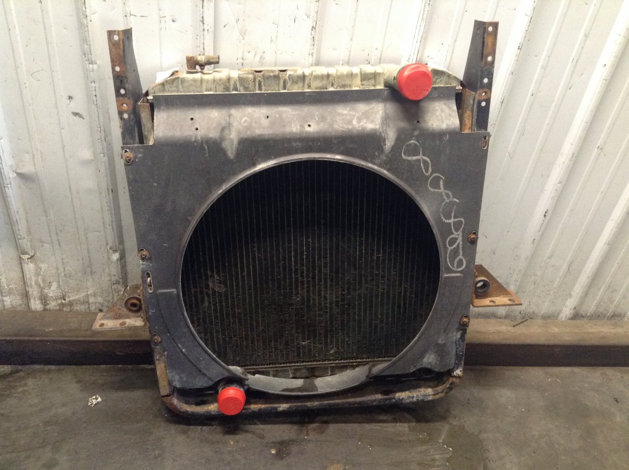 471511C1 | International 1800 LOADSTAR Radiator for Sale