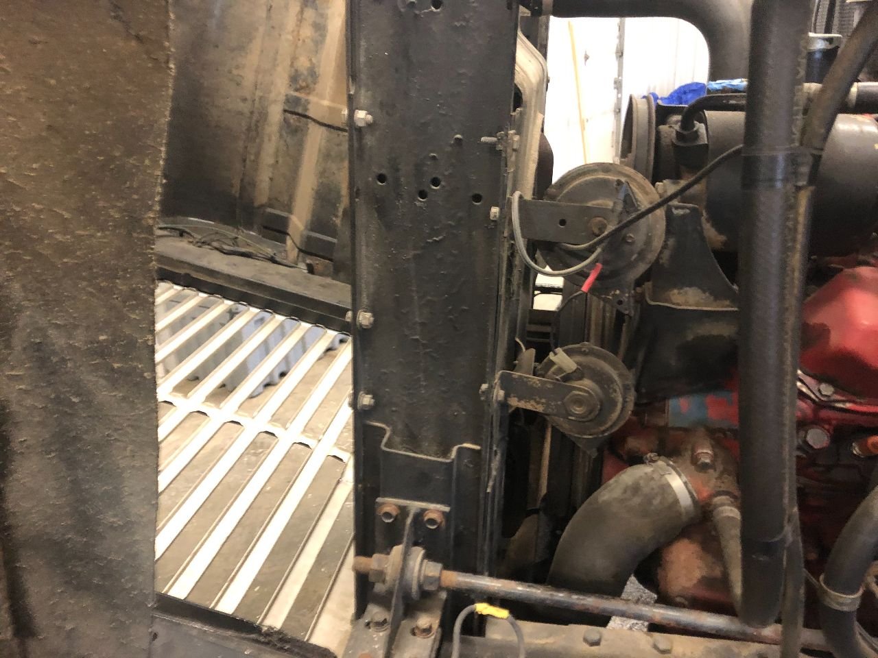 International 1800 LOADSTAR Radiator for Sale