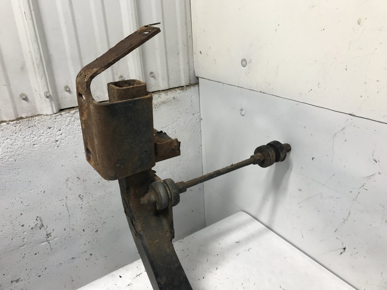 K85-1041 | Kenworth T300 Radiator Core Support for Sale