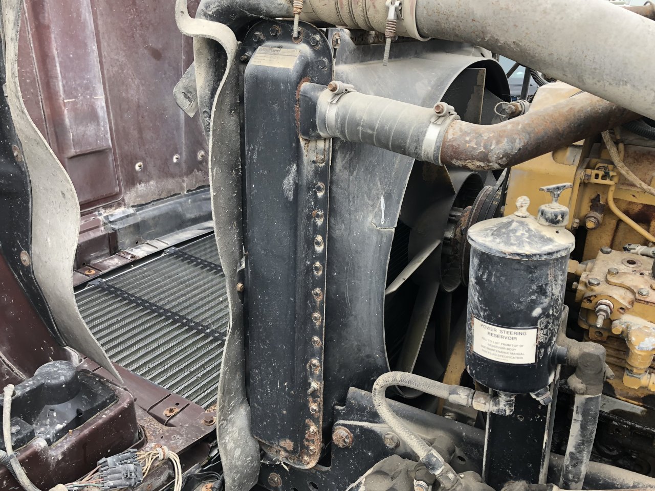 A0512800004 | Freightliner FLD120 Radiator for Sale