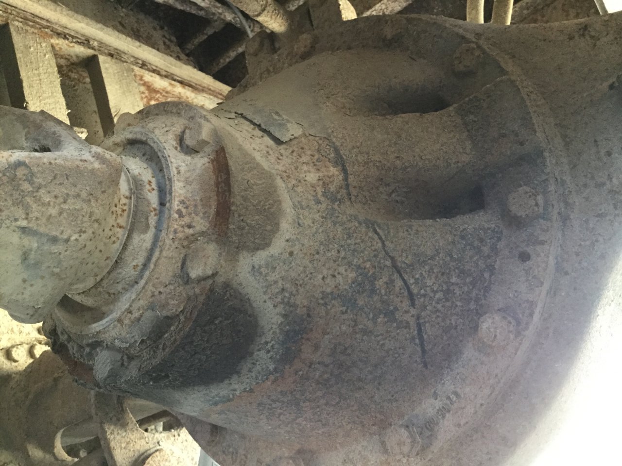 International RA472 Rear Differential | Carrier Assembly for Sale