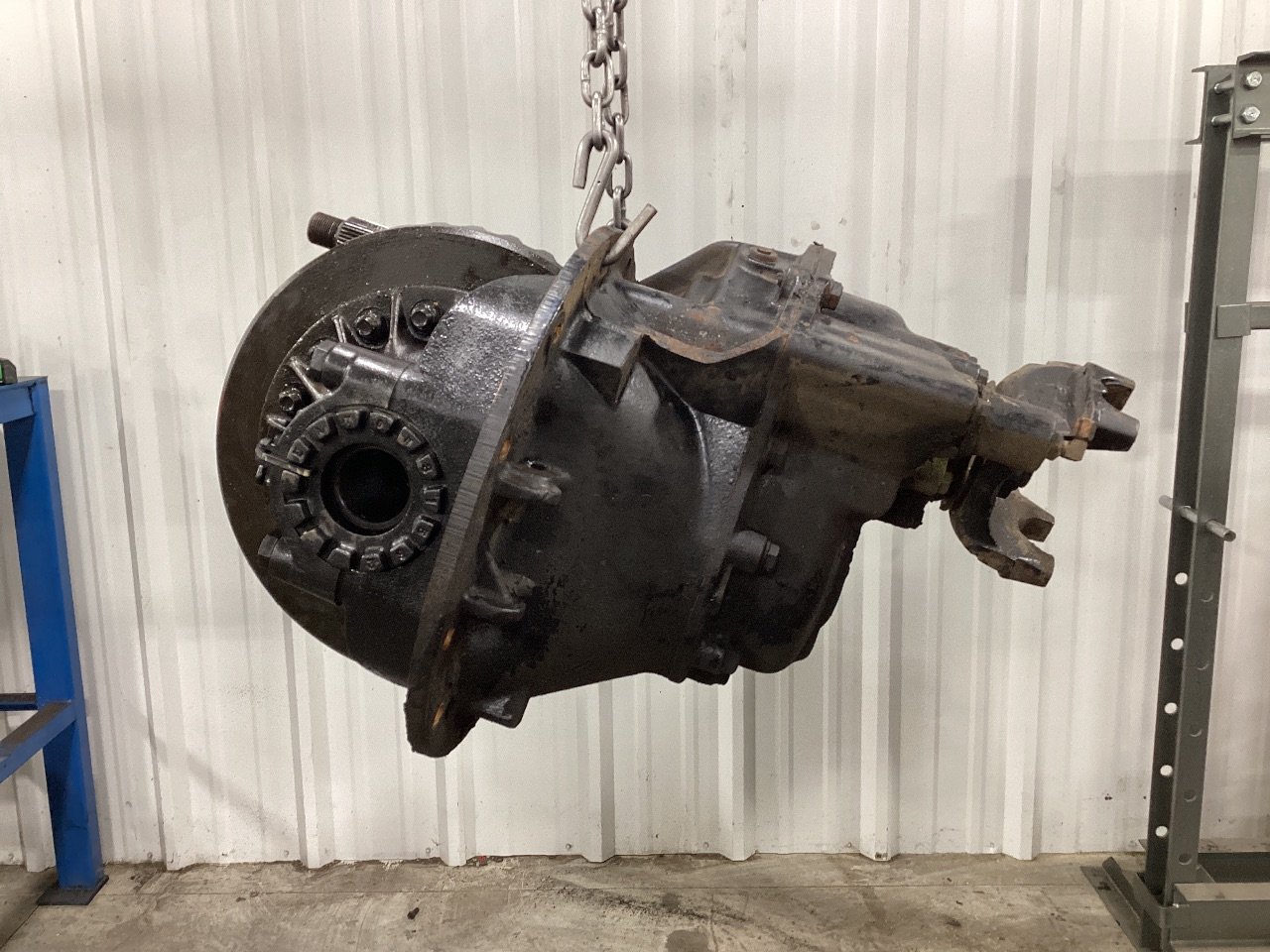 Eaton DS402 Front Differential Assembly for Sale