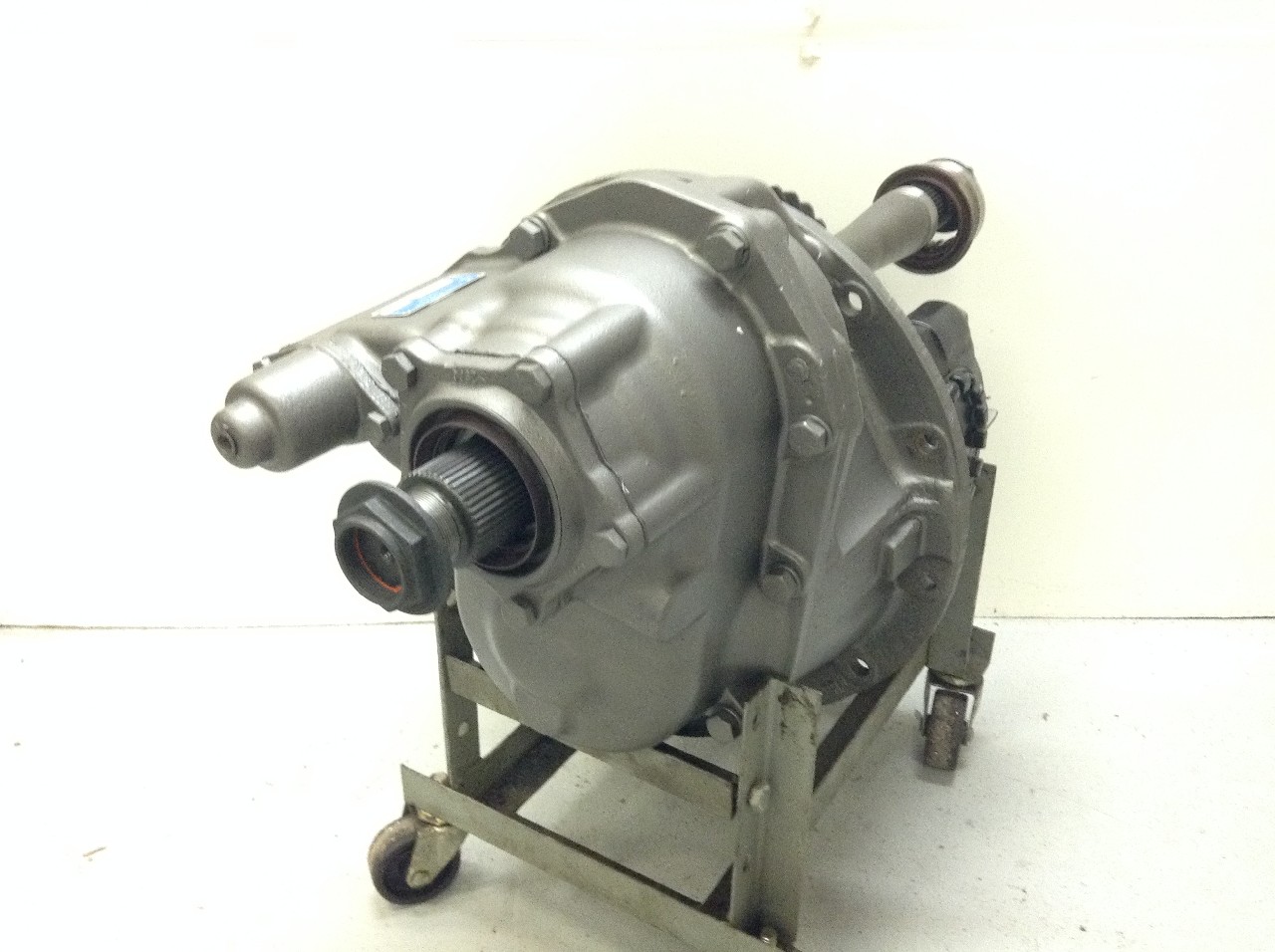 Eaton DS402 Front Differential Assembly for Sale