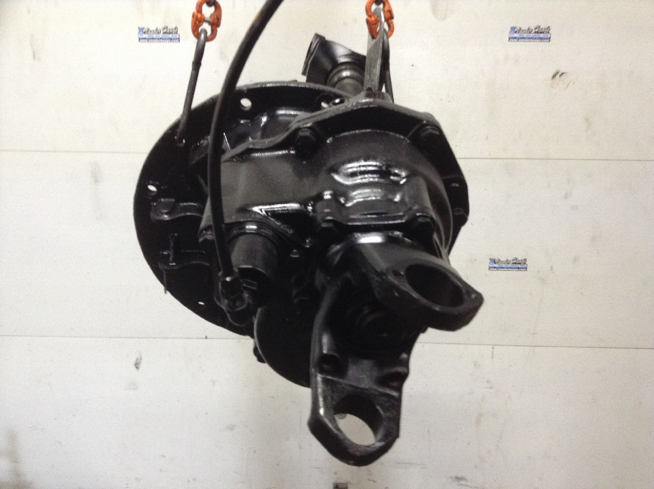 Eaton DS402 Front Differential Assembly for Sale