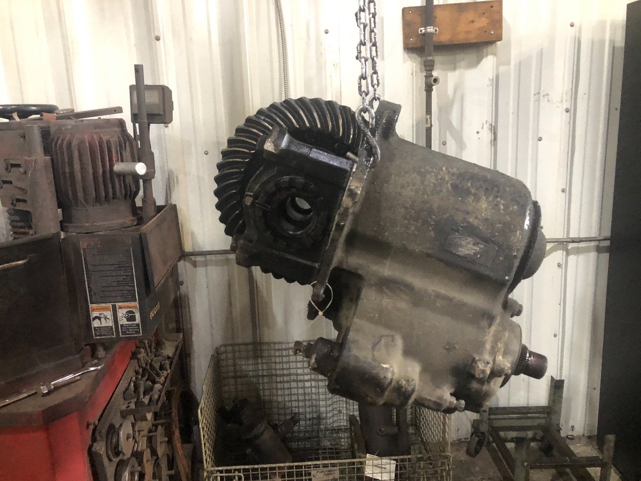 3200B1978 Meritor RT46160 Front Differential Assembly for Sale