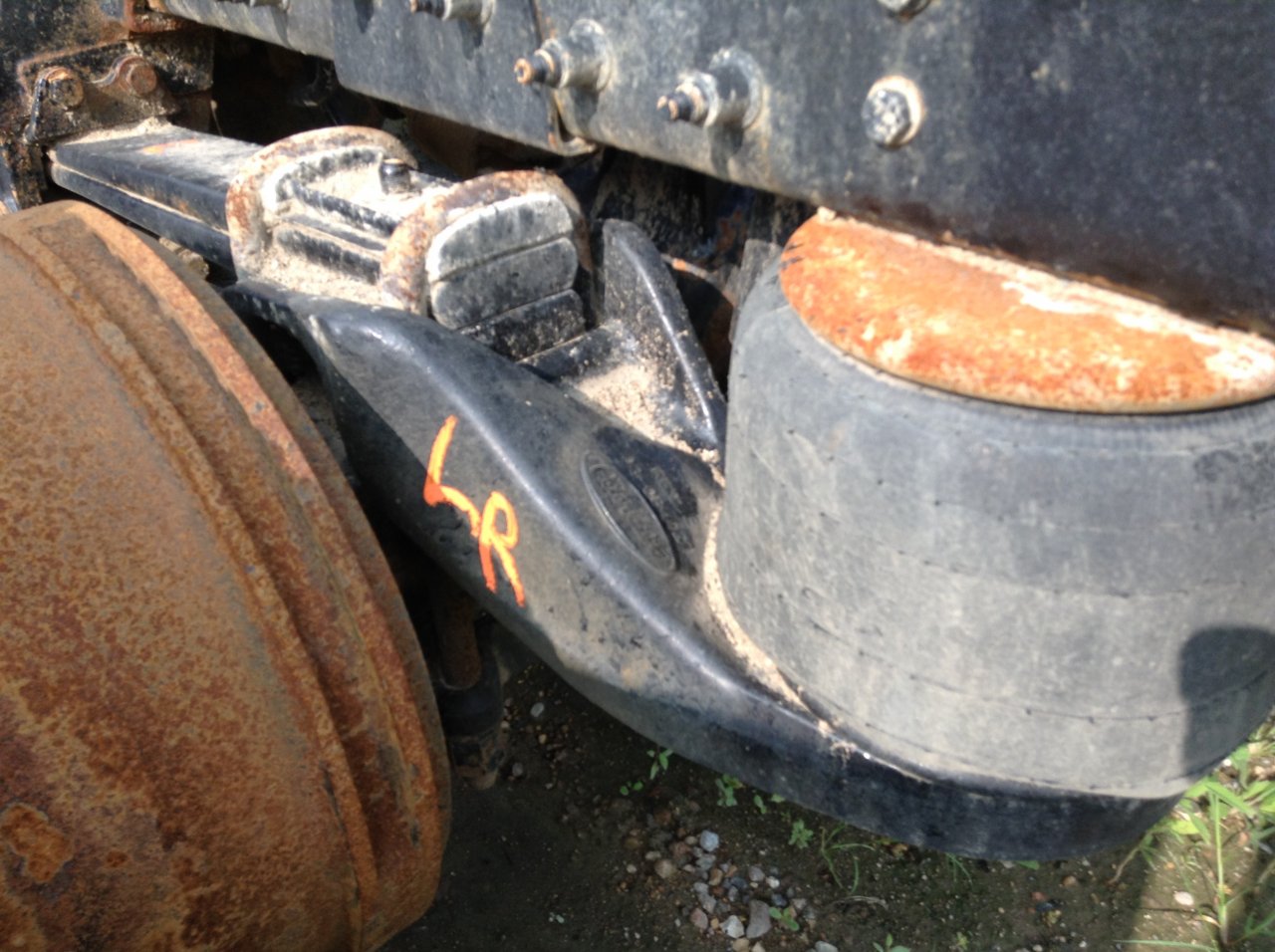 Peterbilt 388 Rear Spring Peterbilt 388 Suspension Air Spring Pedestal for Sale