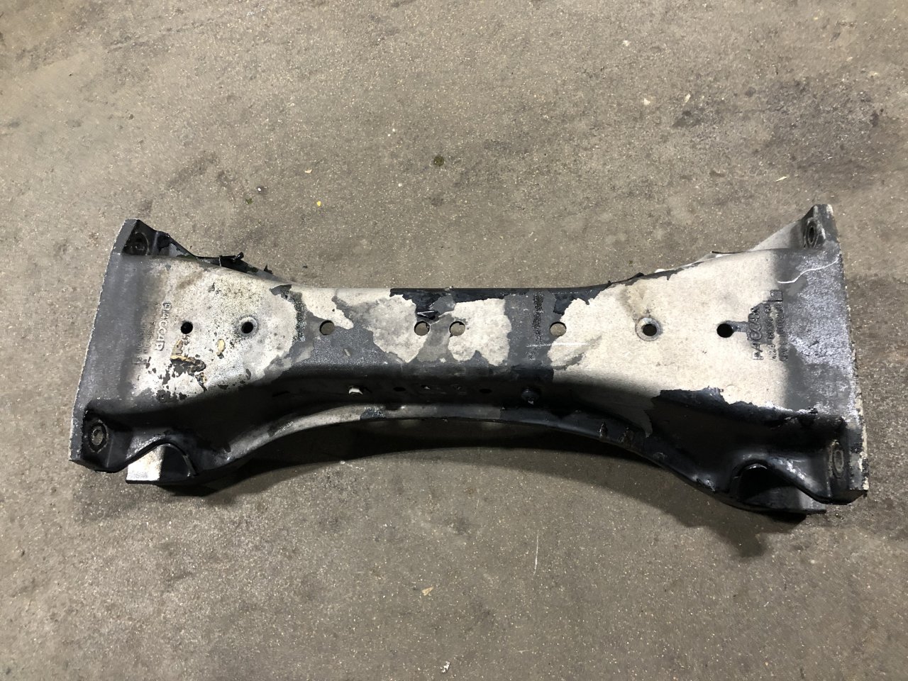 Peterbilt 386 Suspension Crossmember/K-Frame for Sale