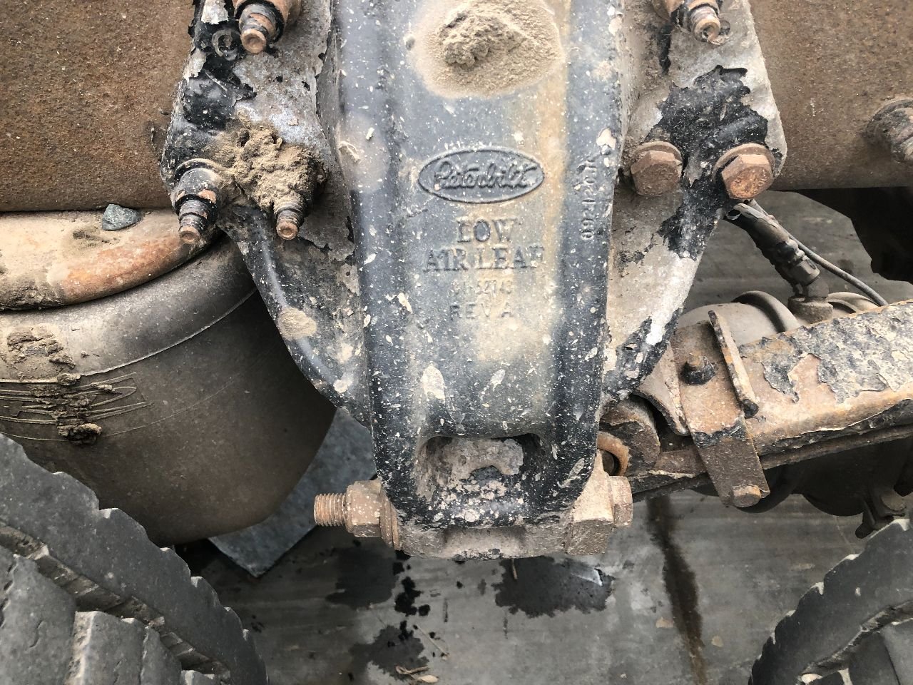 Peterbilt LOW AIR LEAF Suspension for Sale