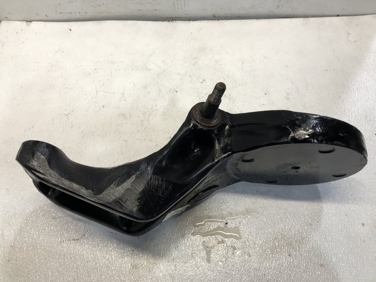 03-08402 L | Peterbilt 579 Miscellaneous Suspension Part for