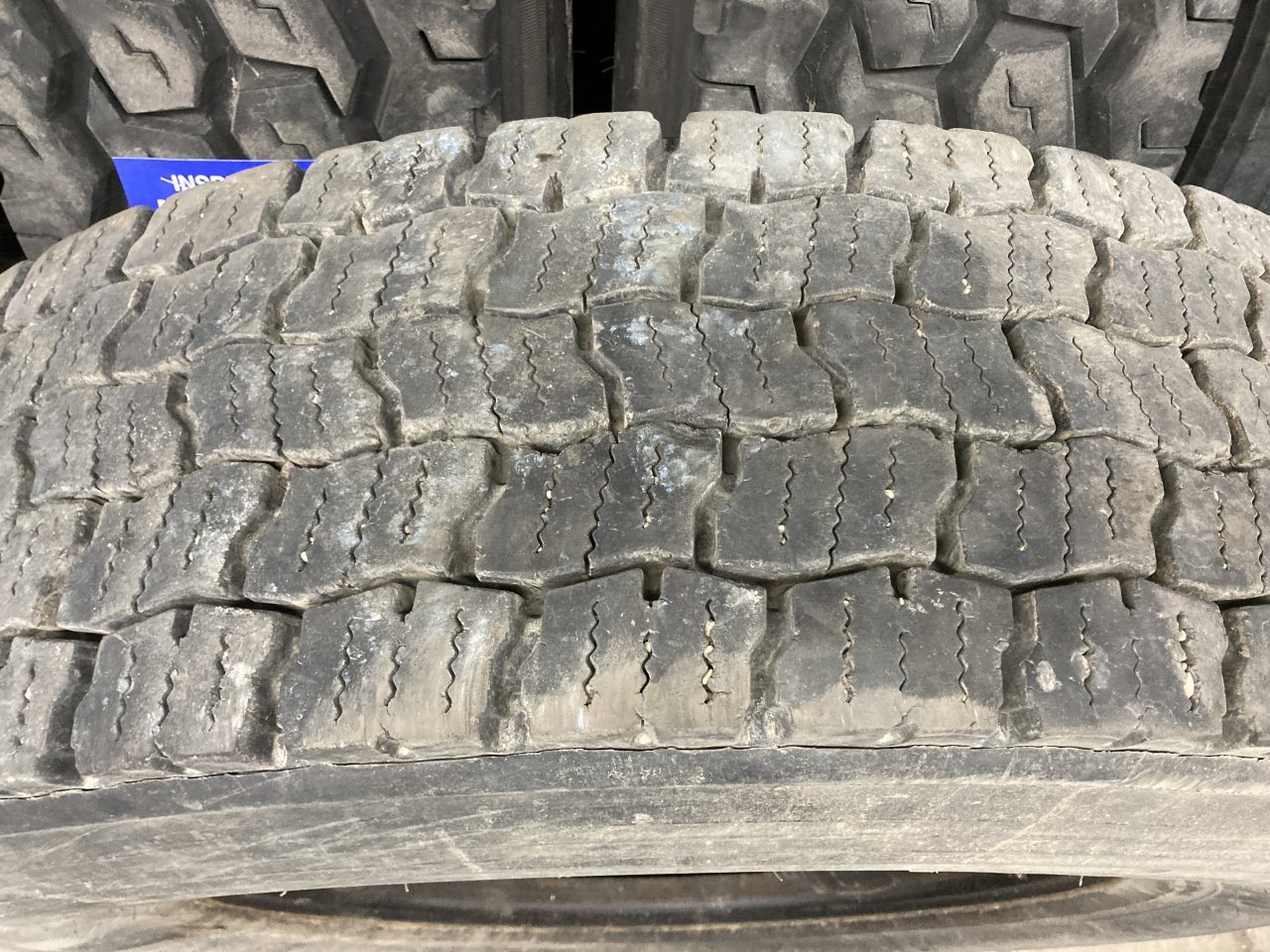 Ford CF7000 Tire for Sale
