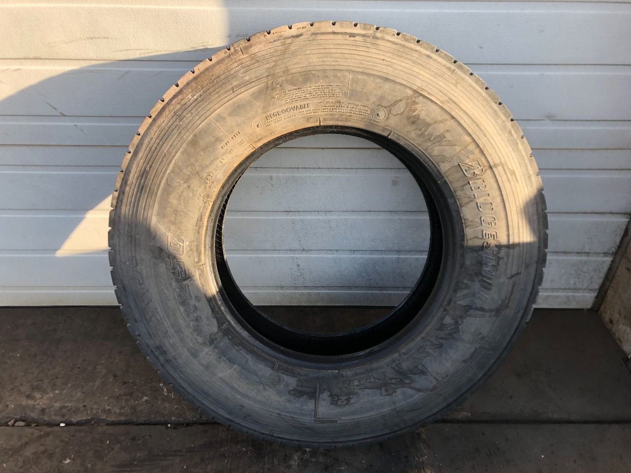 Ford F750 Tire for Sale