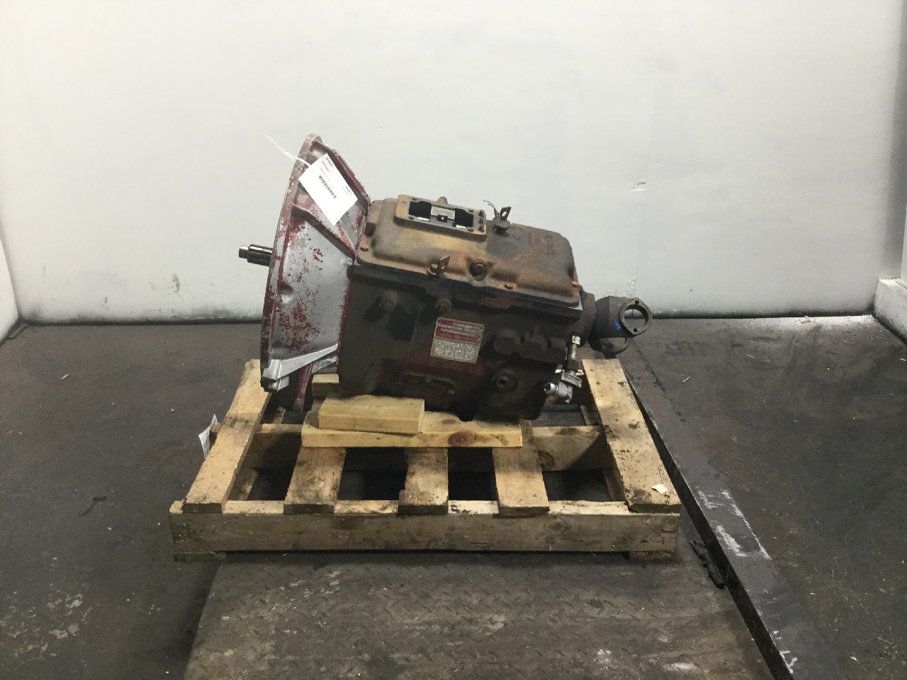 Spicer CM5552A Transmission for Sale