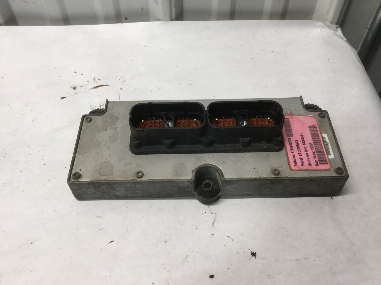 EWT EWT-57-0004、EWT-57-0008 Amazon.com: SCAG 48668 Caster ARM Bearing, Gearbox Bearing
