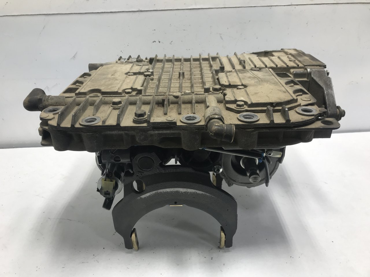 21484418 | Mack ATO2612D Top Cover for Sale