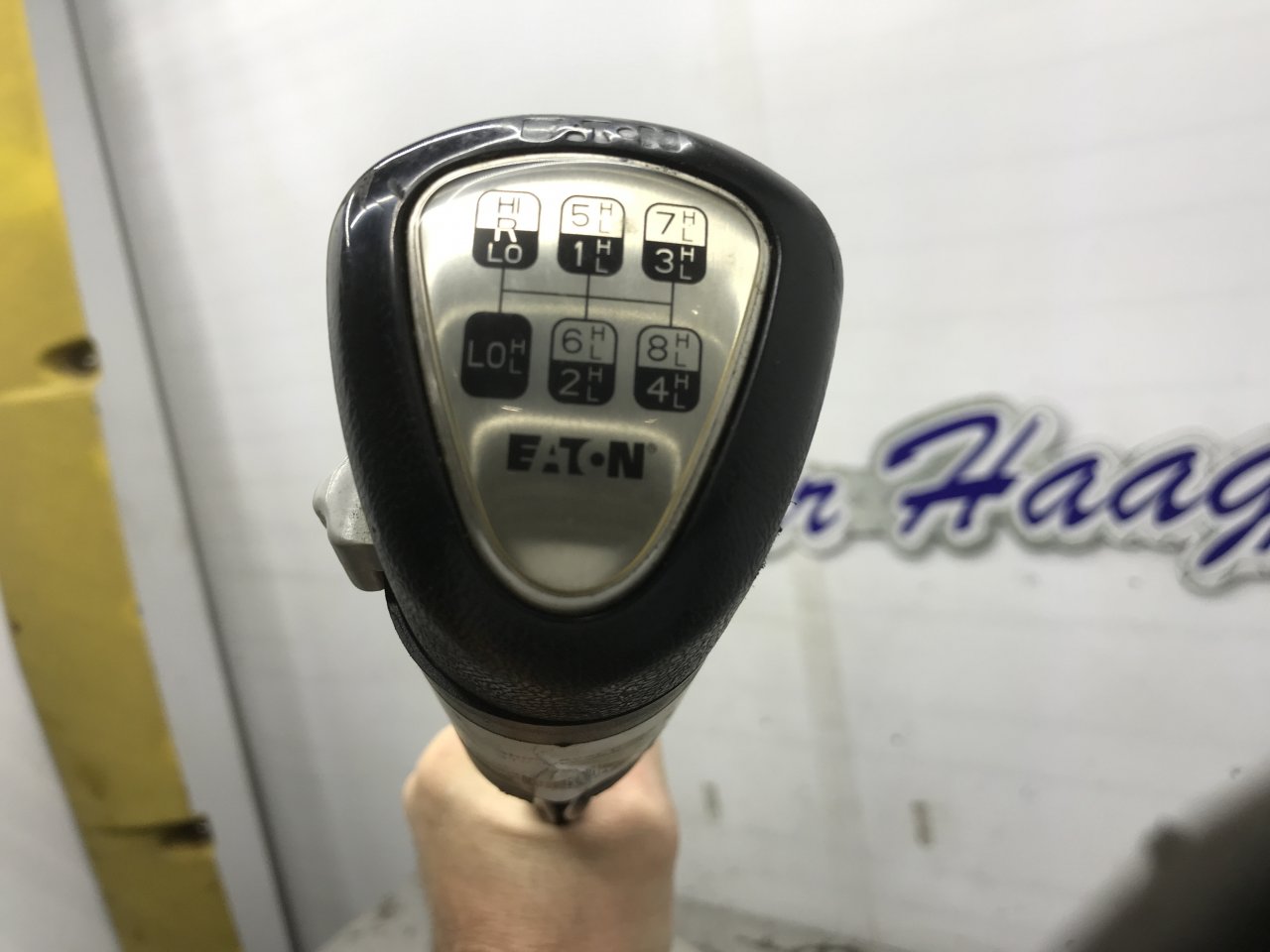 4305227 EATON | Fuller RTLO18918B Shift Lever for Sale