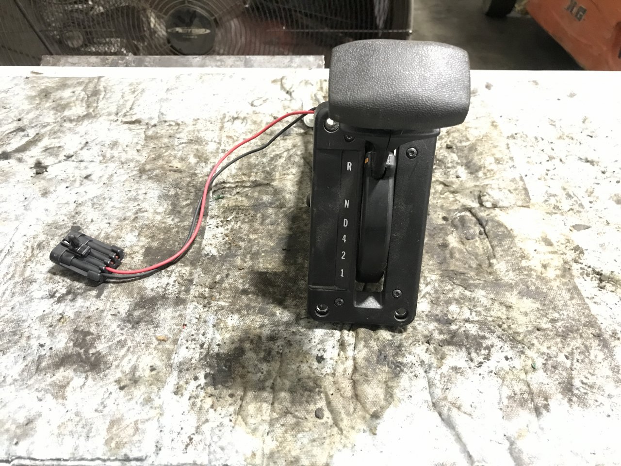 4087433C94 | Allison 2100 HS Transmission Electric Shifter