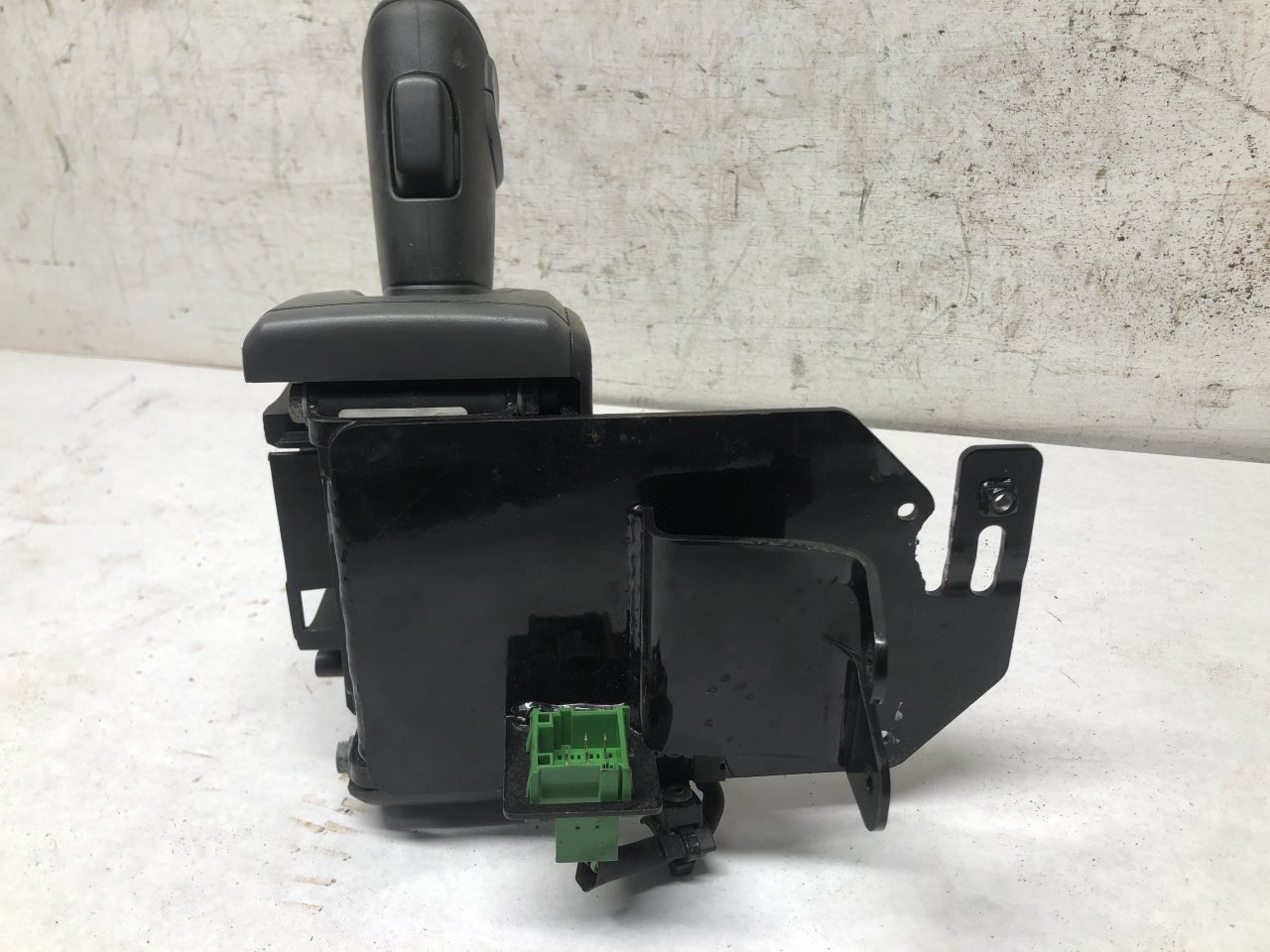 22583043 | Volvo AT2612D Transmission Electric Shifter for Sale