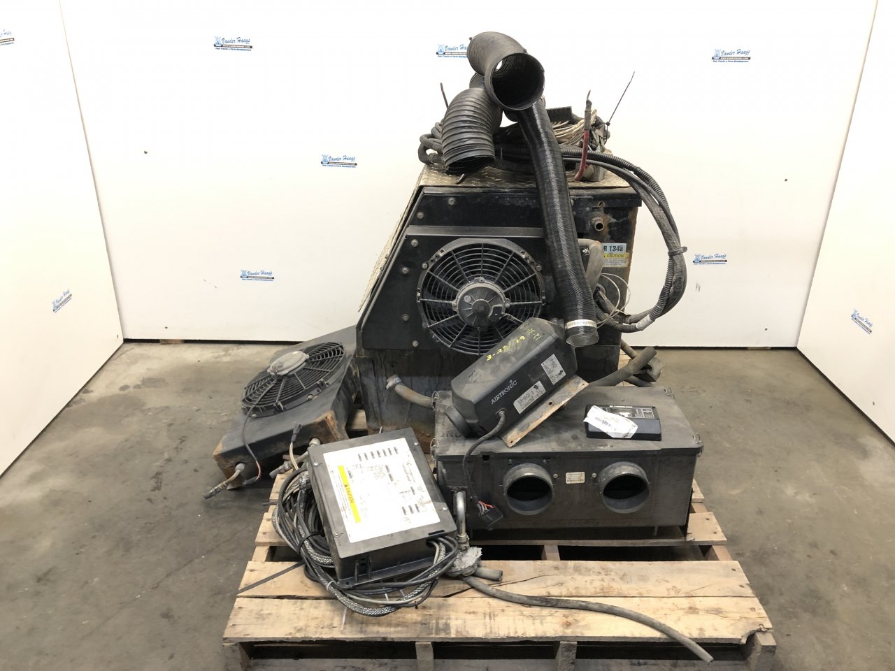 Thermo King TRIPAC APU | Auxiliary Power Unit for Sale