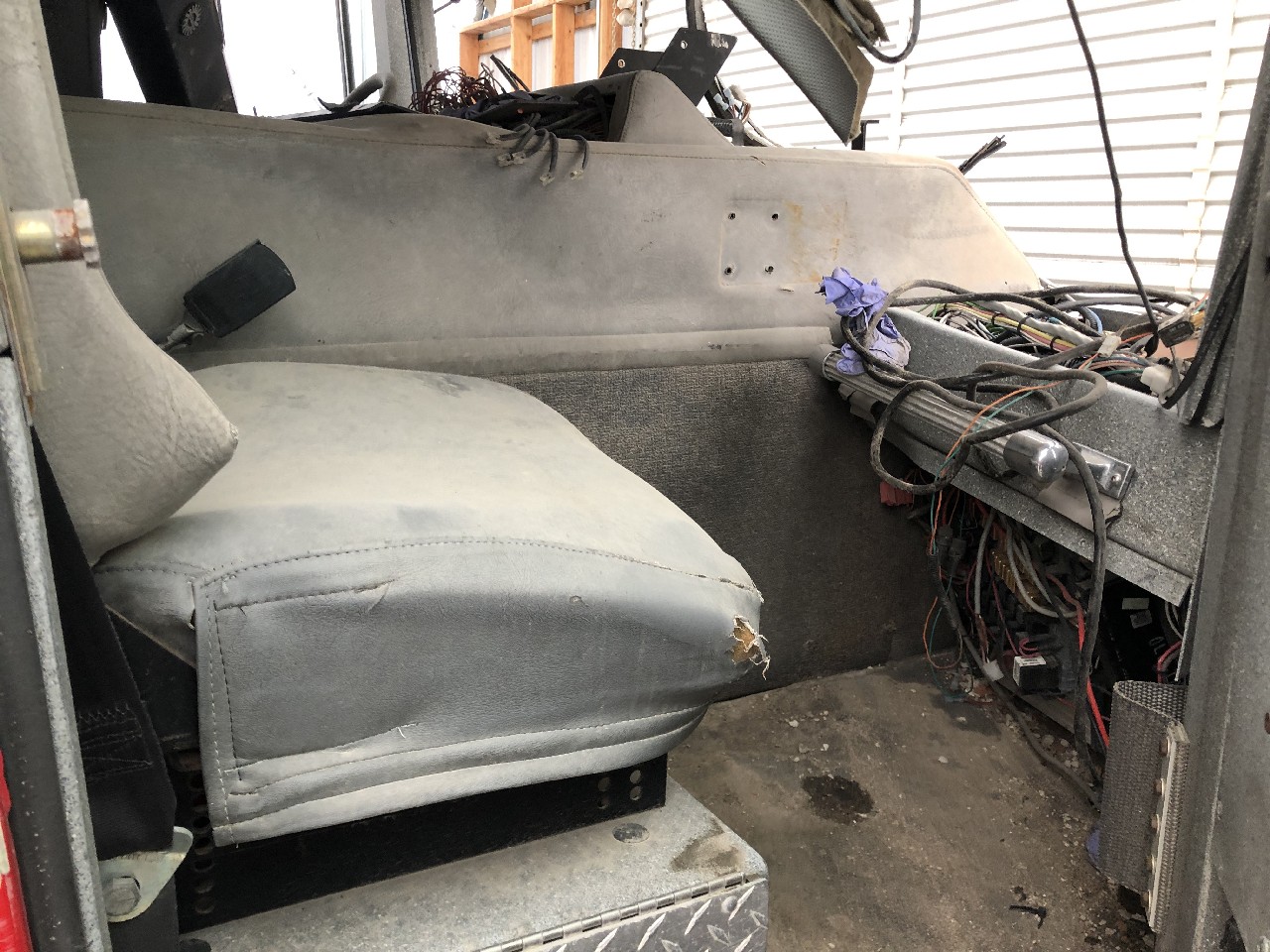 HME TRUCK Parts Unit for Sale