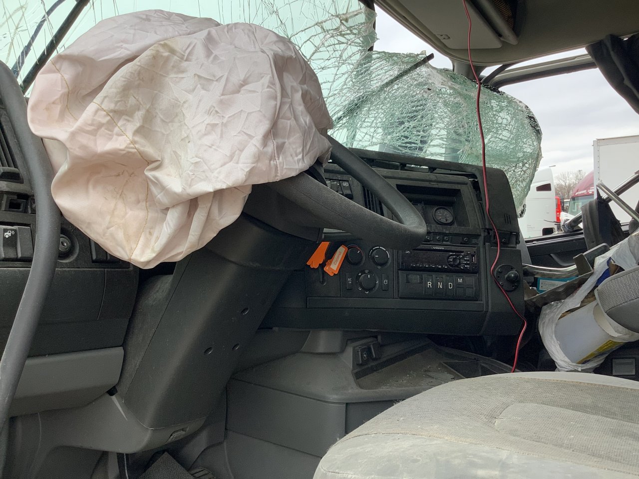 Volvo VNL Cab Interior Part for Sale