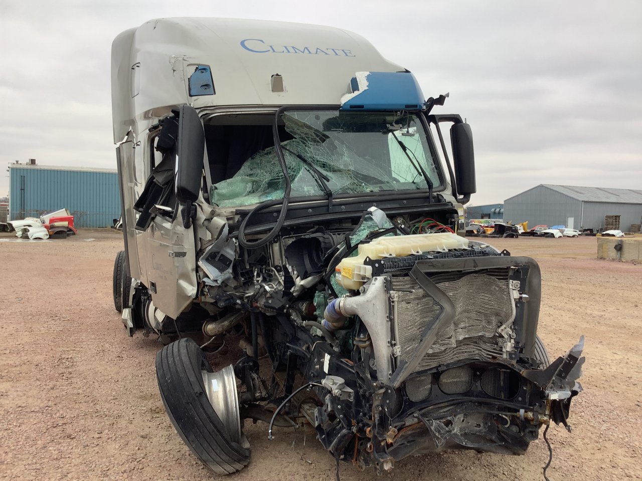 Volvo VNL Cab Interior Part for Sale