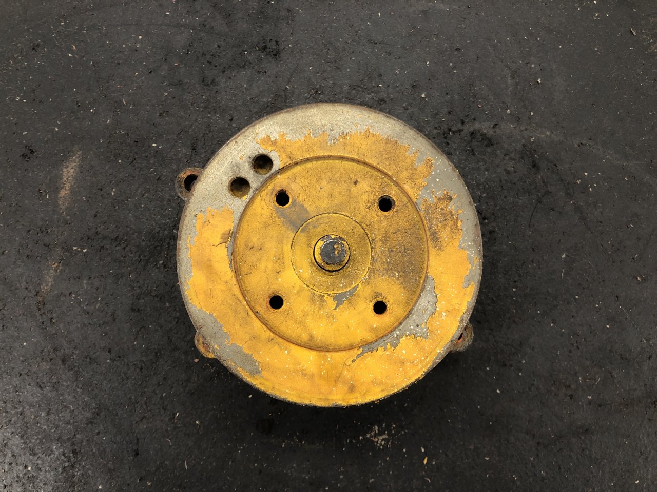 8N3076 CAT 3208 Engine Water Pump for Sale