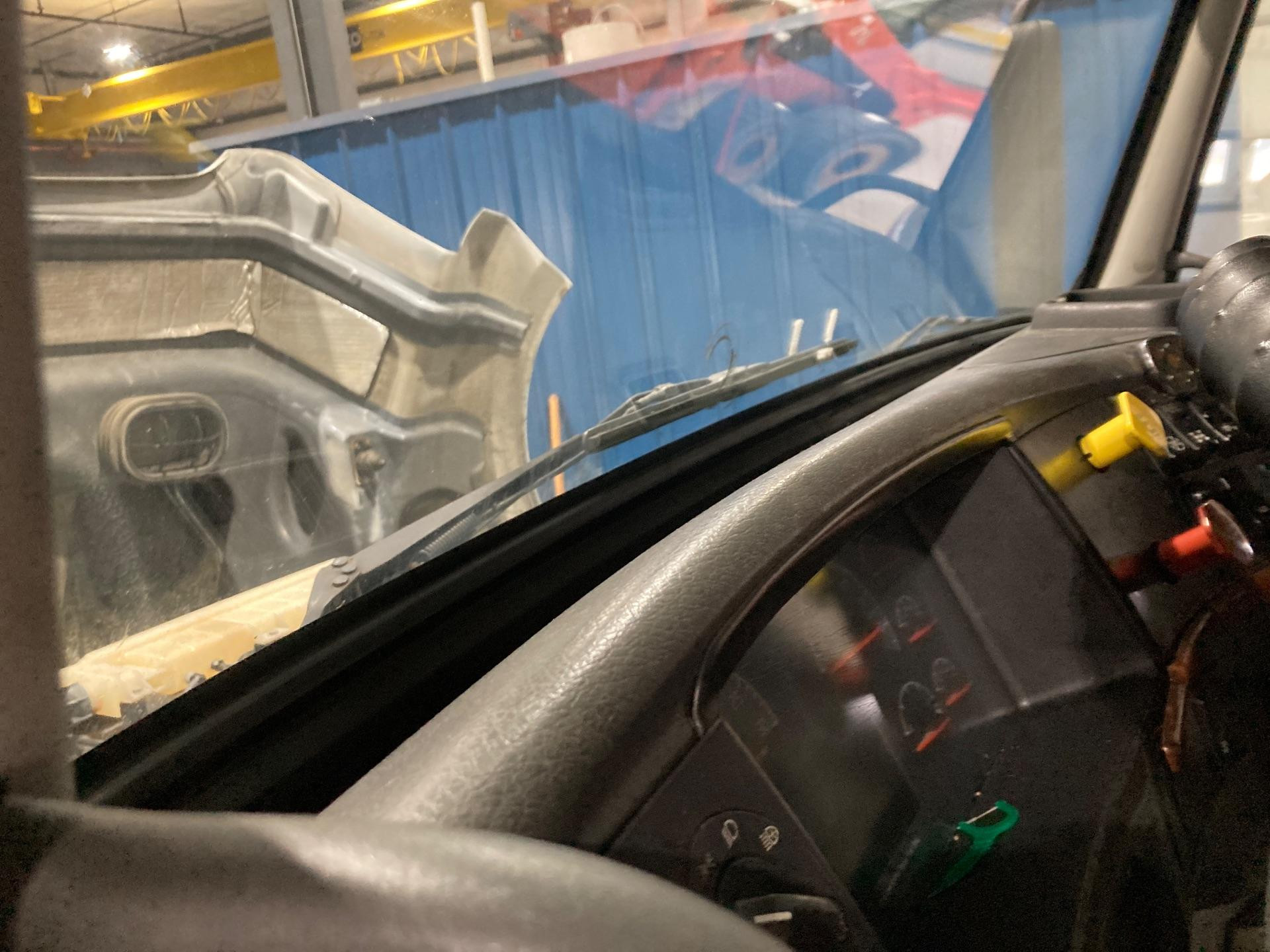 Volvo VNL Dash Assembly for Sale