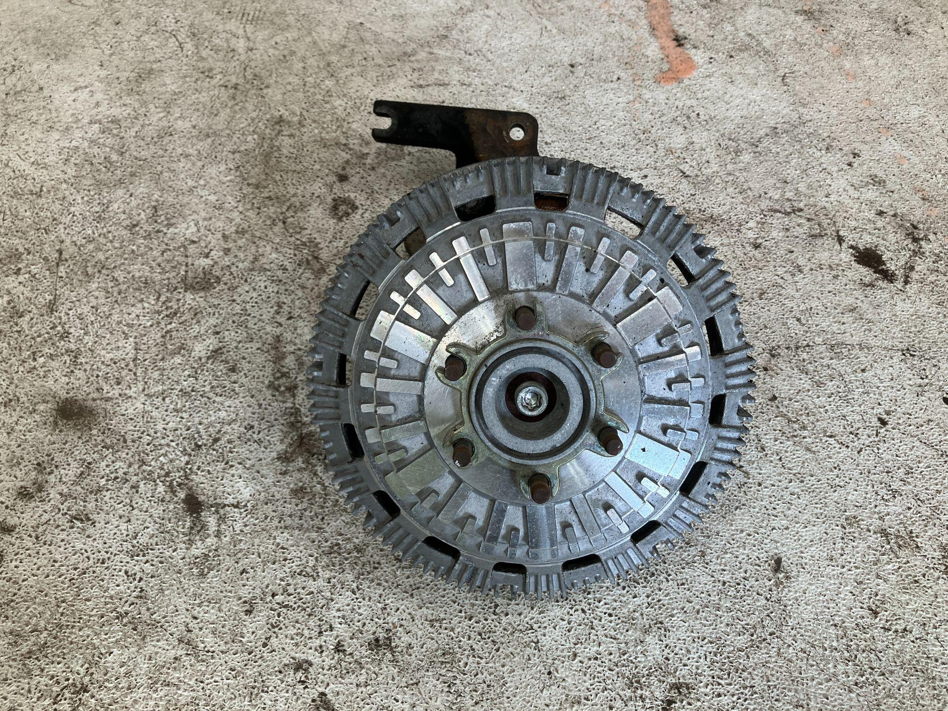 ガストン Isuzu Bighorn - Paraut Fan Coupling/Clutch | 8-94244-409-0