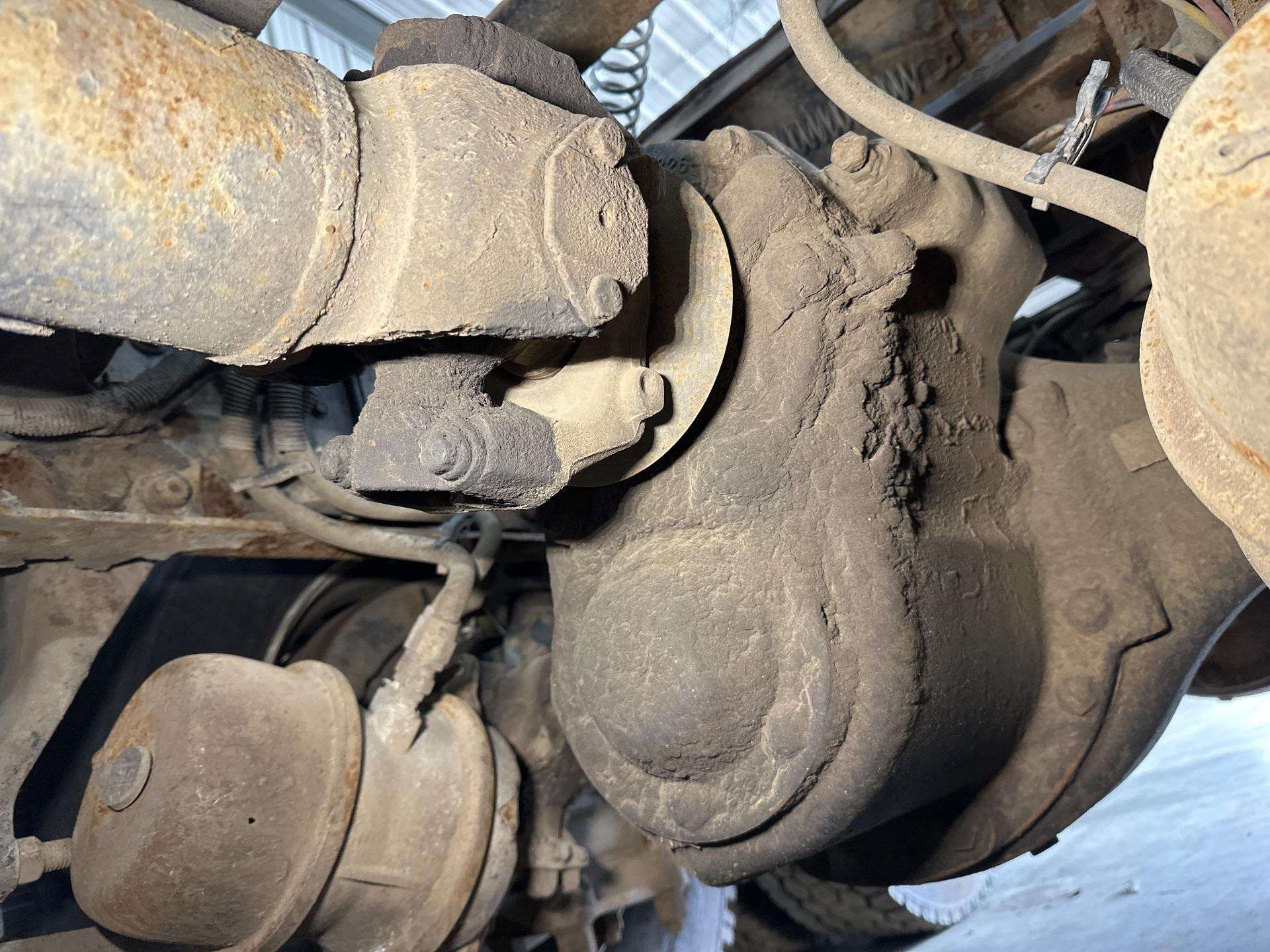 S11-21429-390 | Meritor RD20145 Front Carrier | Differential Assembly for S