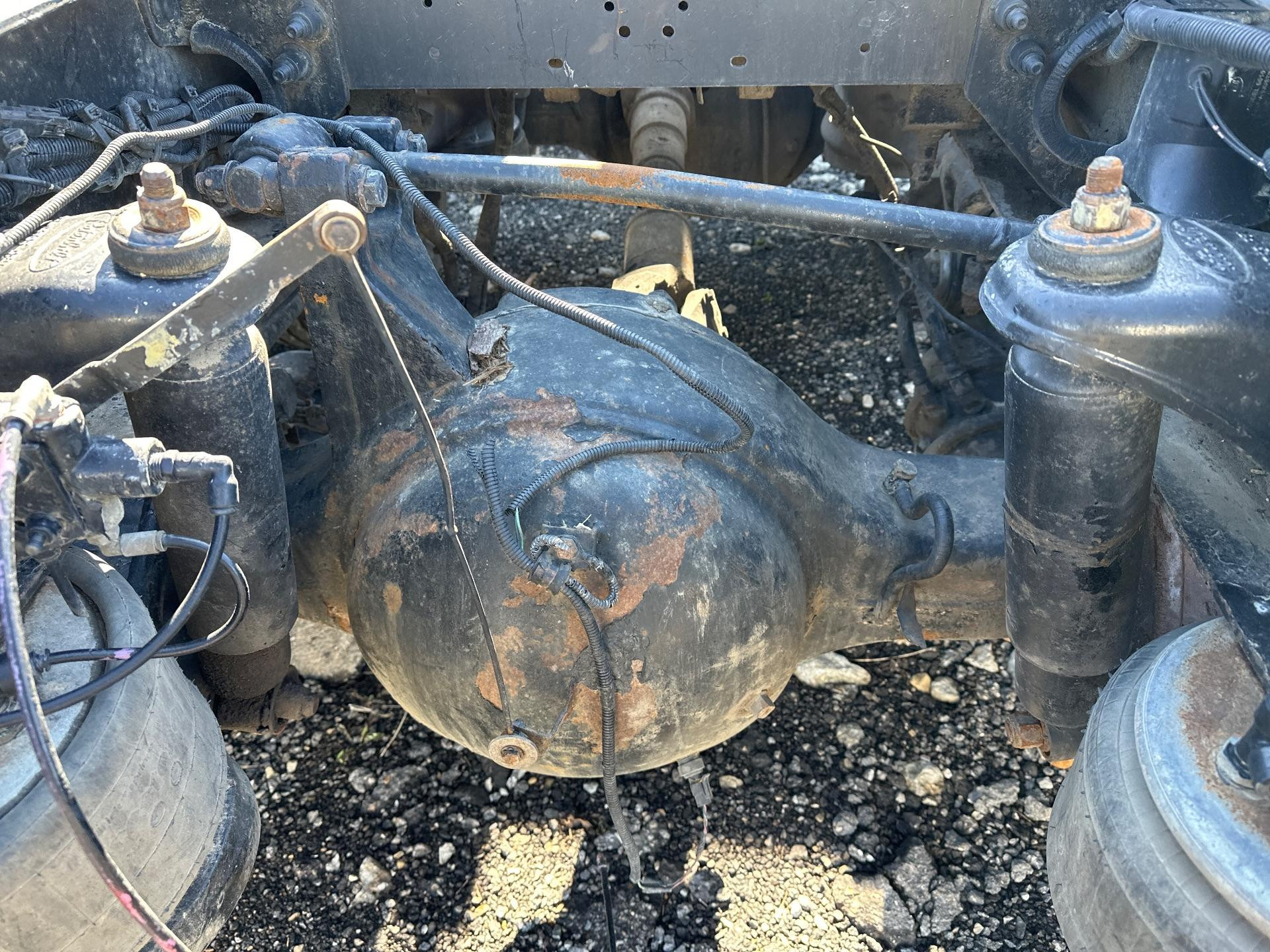 Fp43613 Rear Eaton RSP41 Axle Housing (Rear) for Sale