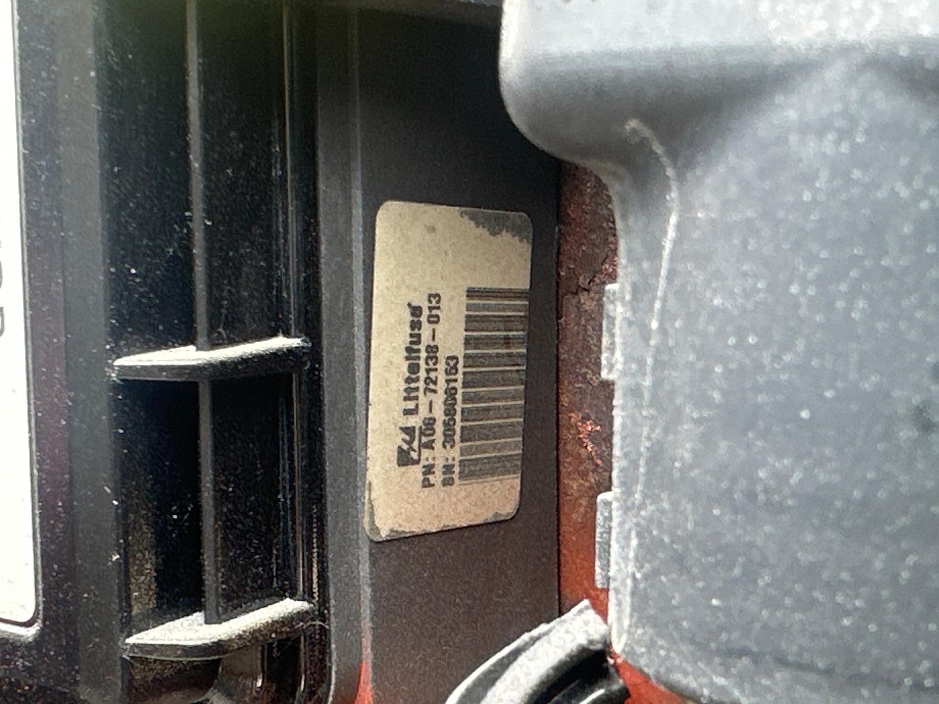 A06-72138-013 | Freightliner M2 106 Fuse Box for Sale