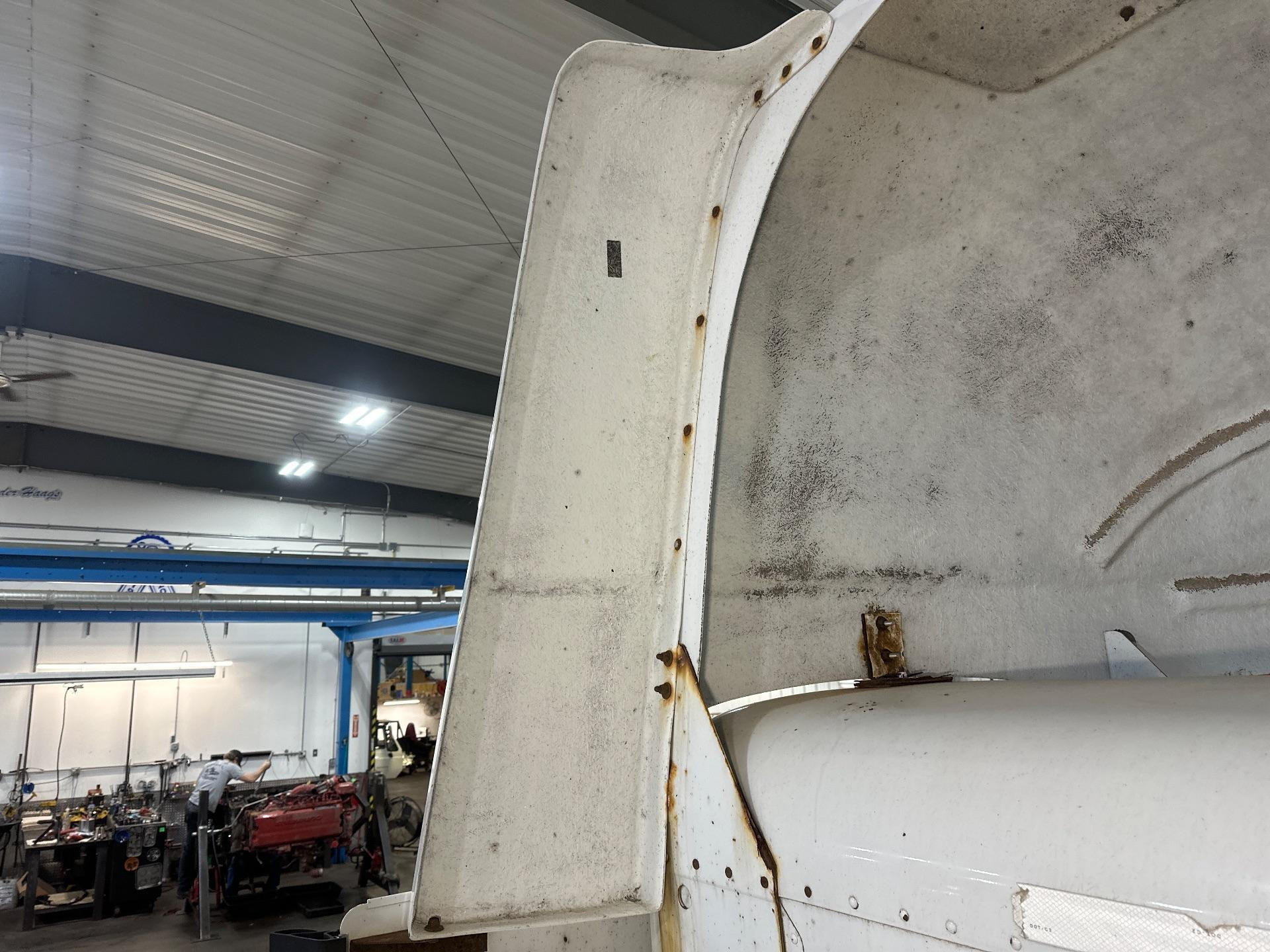 Peterbilt 386 Side Fairing/Cab Extender for Sale