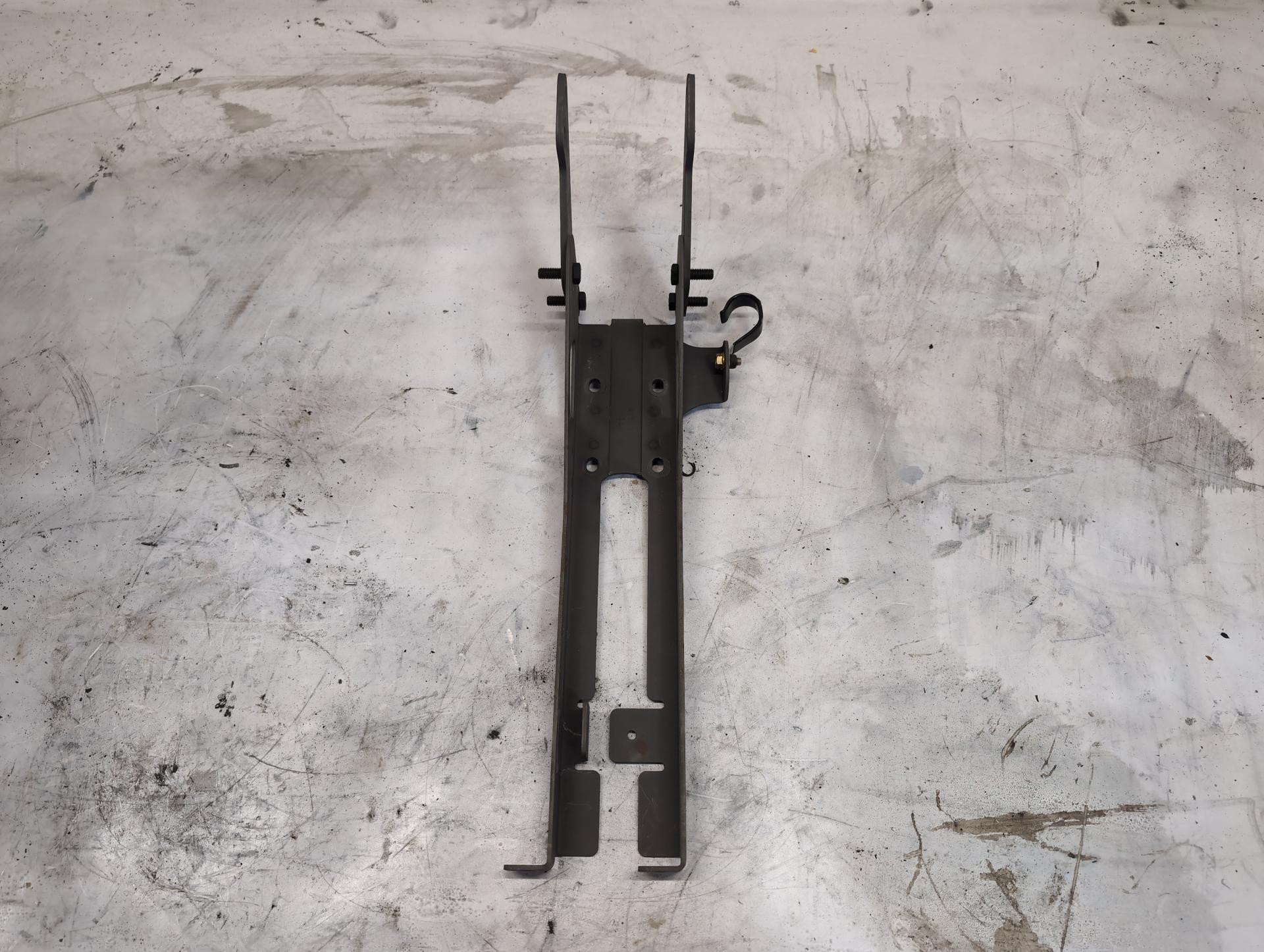Kenworth T600 Brackets, Misc for Sale